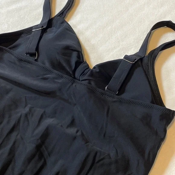 Cupshe Black One Piece Swimsuit - Picture 11 of 12